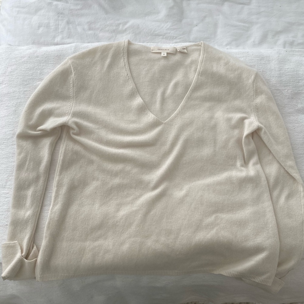 Inhabit Vneck Cashmere Sweater